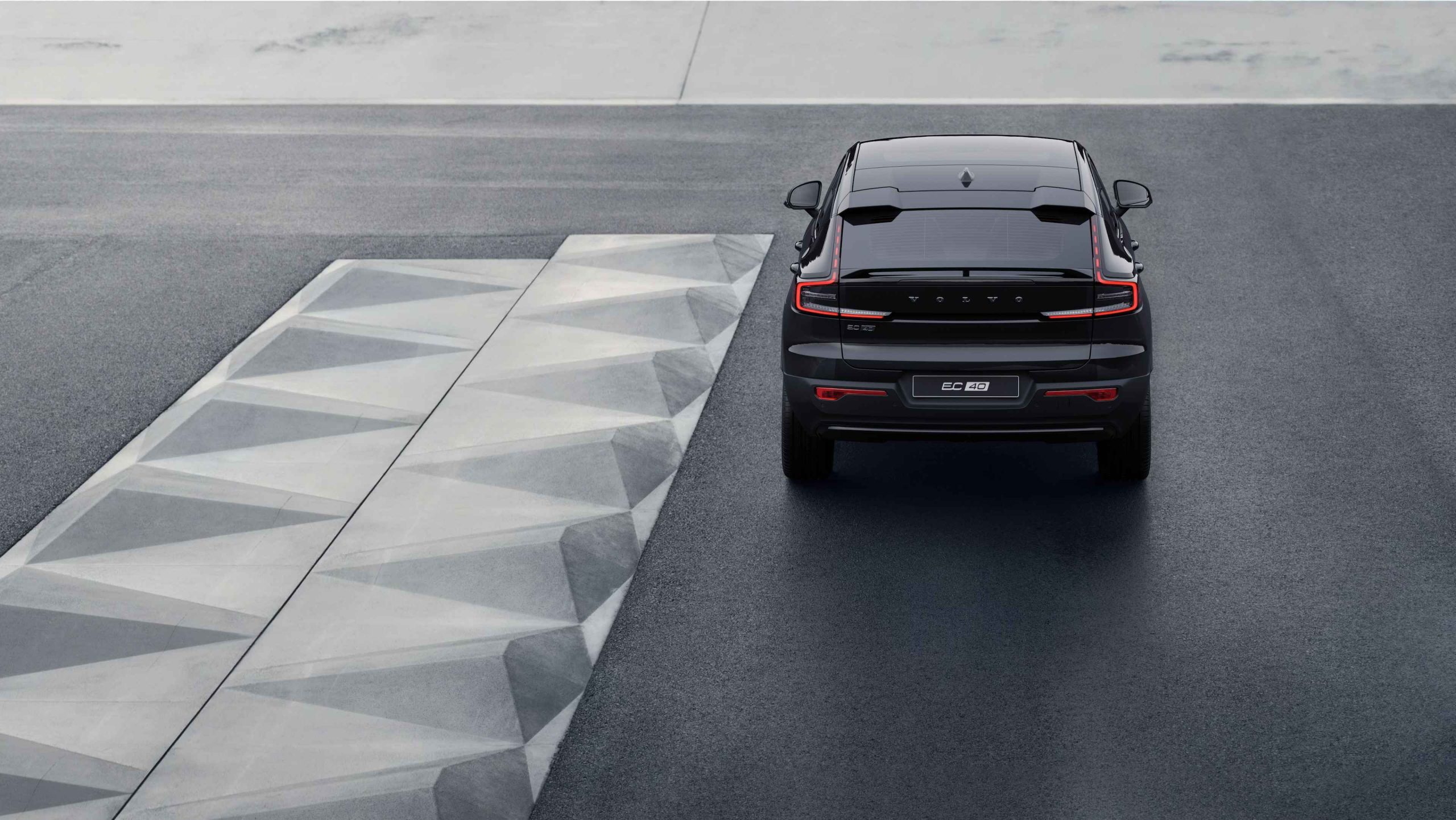 exterior-location-rear_C324C36B09ED2412AEE5C80D6201F12F79FD4921_6_11zon