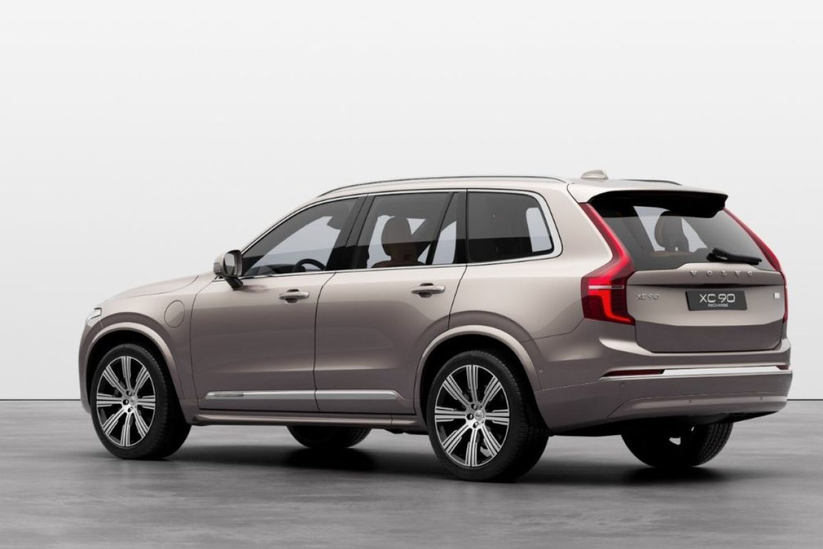 xr:d:DAFpOvKAAdQ:16,j:6463062642765490206,t:23072103