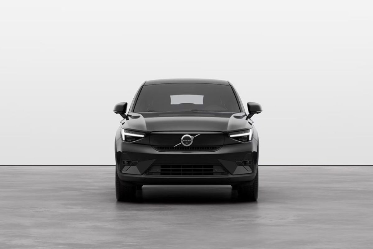 volvo-ec40-241211-d03-1200x675
