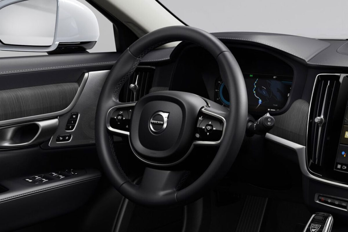 volvo-s90-recharge-240611-noi-that-06-2-1200x675