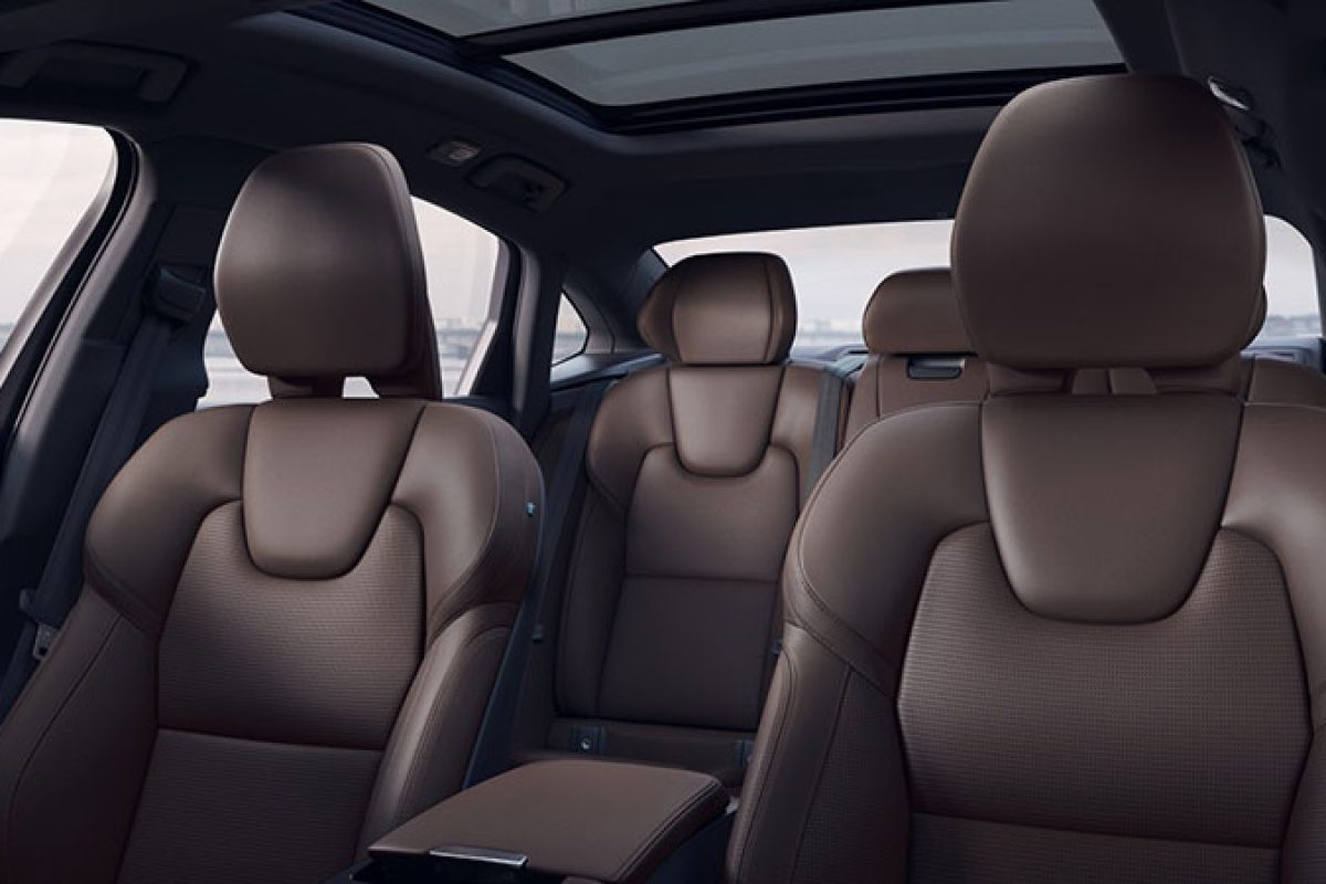 volvo-s90-recharge-240611-noi-that-n-10-2