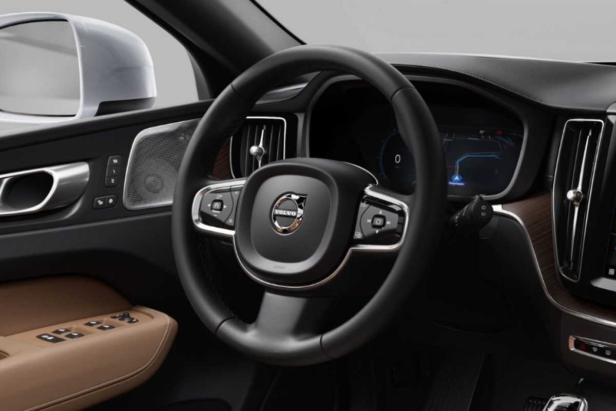 volvo-xc60-int-200723-52