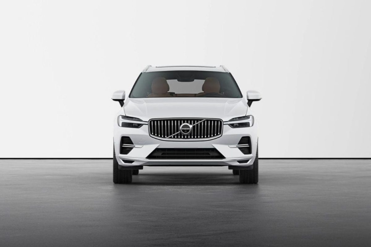 volvo-xc60-recharge-color-200723-09