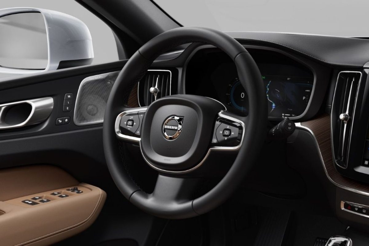 volvo-xc60-recharge-int-200723-52